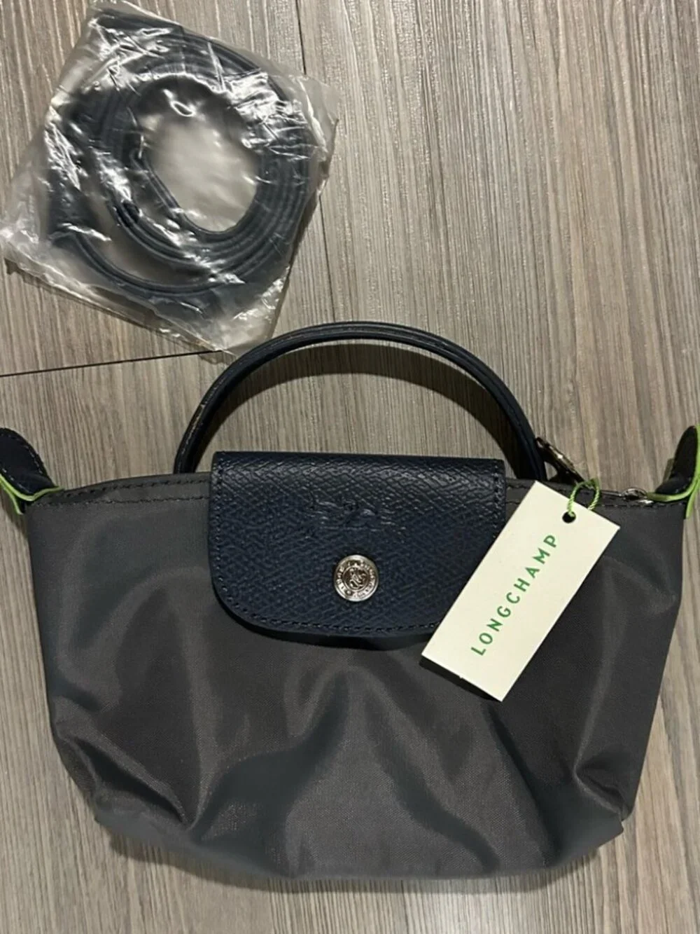 Longchamp XS Energy Mini Bag Black Neon Detail